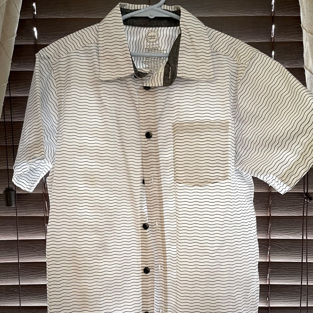 Kids short sleeve button down
